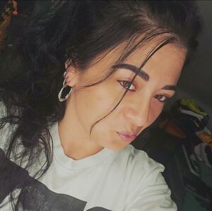 Meet your Posher, Stacy